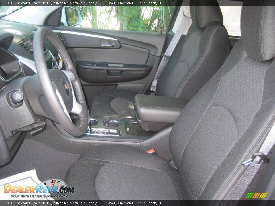 2010 Chevrolet Traverse LT Silver Ice Metallic / Ebony Photo #9