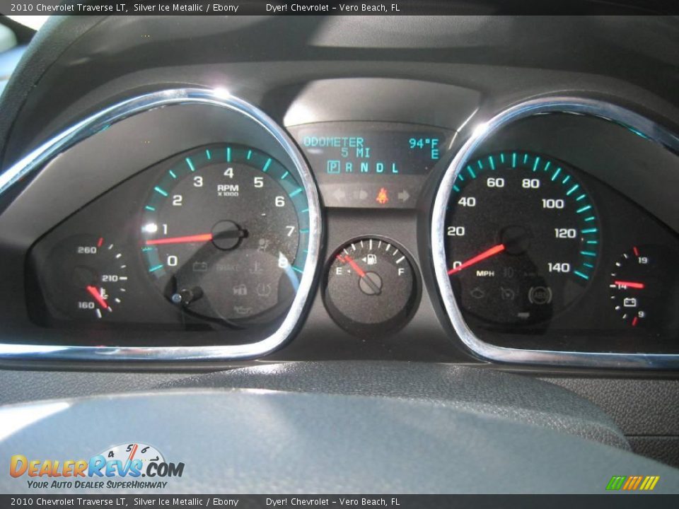 2010 Chevrolet Traverse LT Silver Ice Metallic / Ebony Photo #17