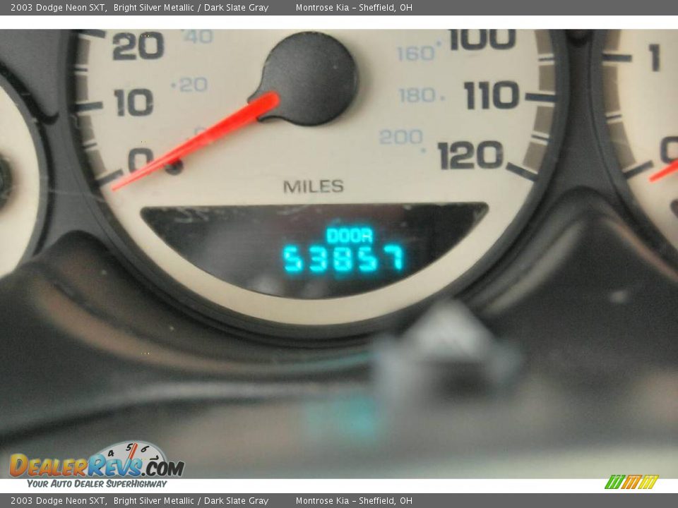 2003 Dodge Neon SXT Bright Silver Metallic / Dark Slate Gray Photo #22