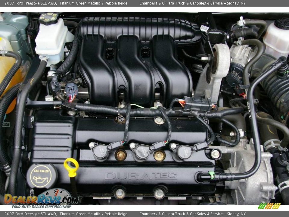 2007 Ford Freestyle SEL AWD Titanium Green Metallic / Pebble Beige Photo #15