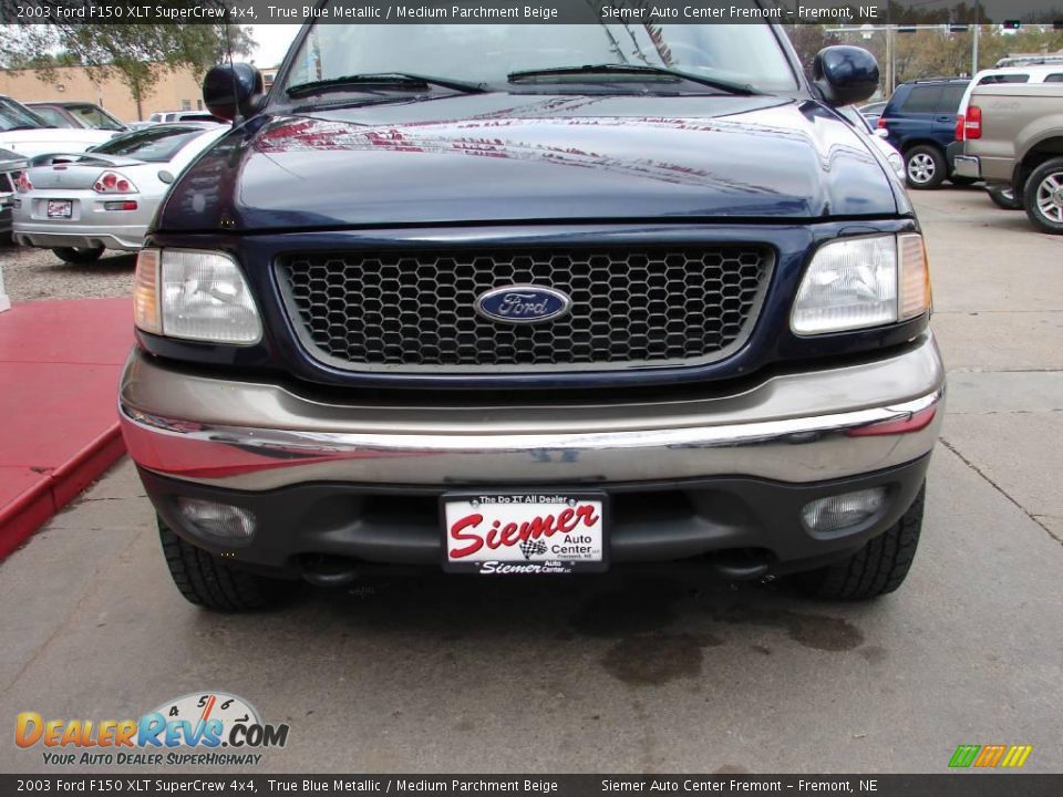 2003 Ford F150 XLT SuperCrew 4x4 True Blue Metallic / Medium Parchment Beige Photo #11
