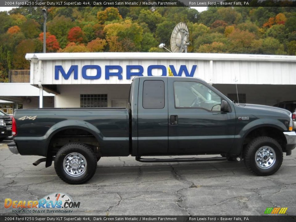 2004 Ford F250 Super Duty XLT SuperCab 4x4 Dark Green Satin Metallic / Medium Parchment Photo #1