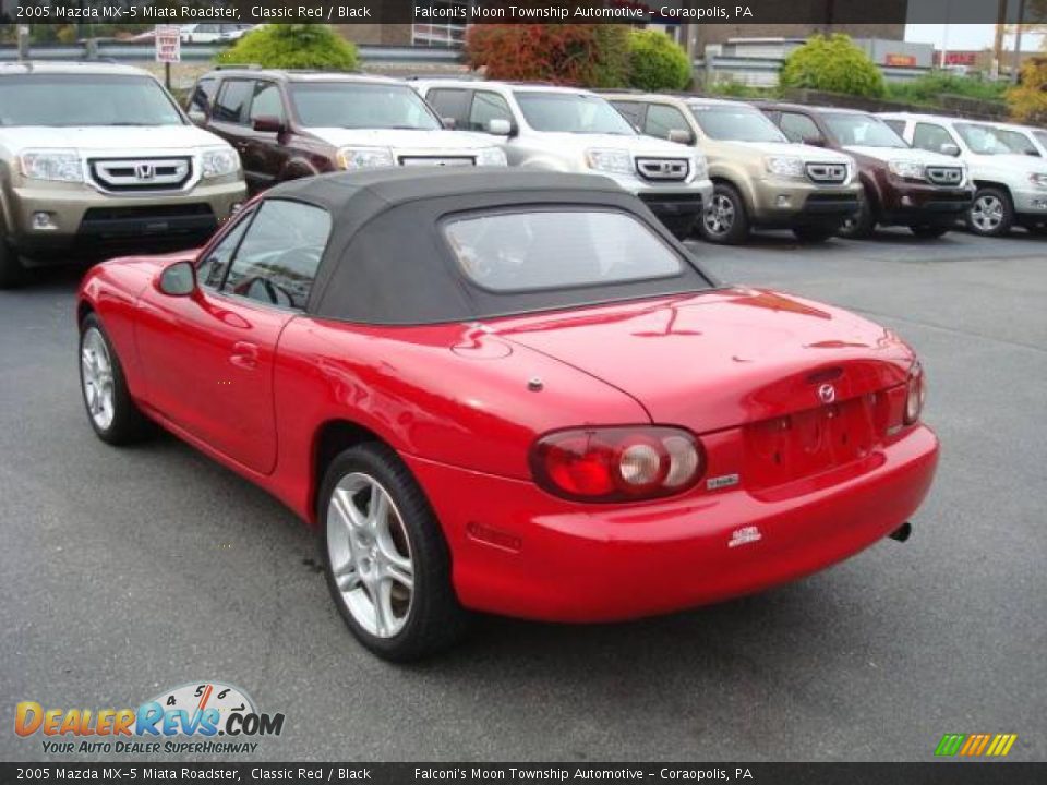 2005 Mazda MX-5 Miata Roadster Classic Red / Black Photo #2