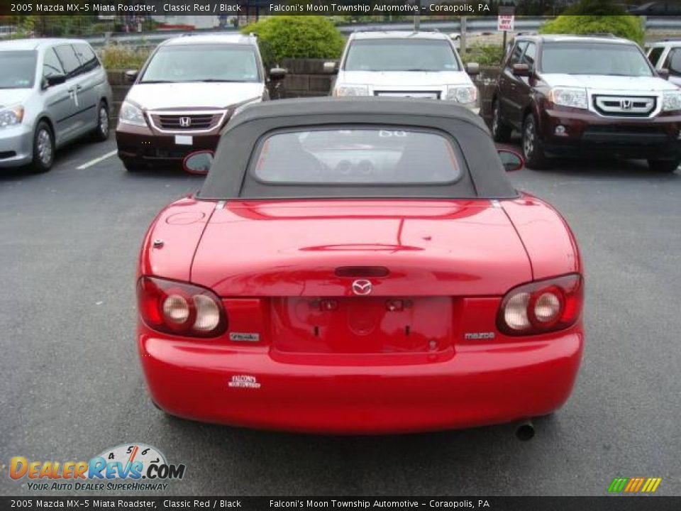 2005 Mazda MX-5 Miata Roadster Classic Red / Black Photo #3