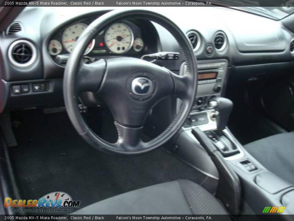 2005 Mazda MX-5 Miata Roadster Classic Red / Black Photo #9