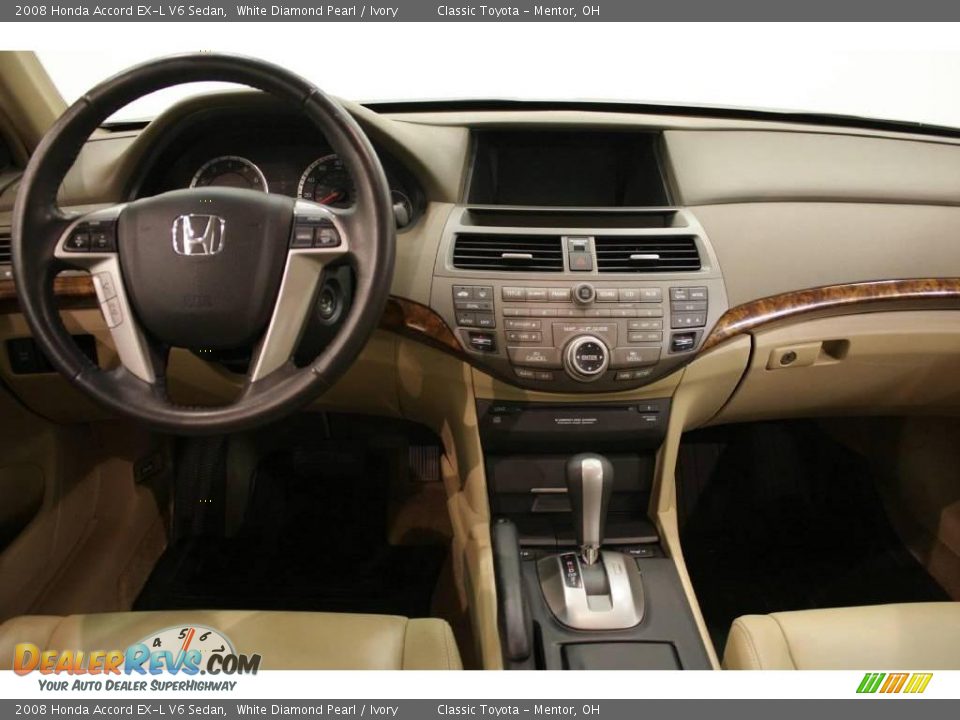2008 Honda Accord EX-L V6 Sedan White Diamond Pearl / Ivory Photo #22