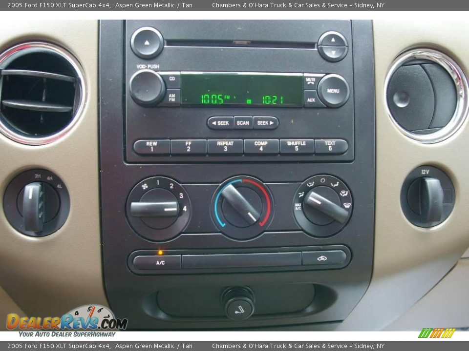 2005 Ford F150 XLT SuperCab 4x4 Aspen Green Metallic / Tan Photo #7