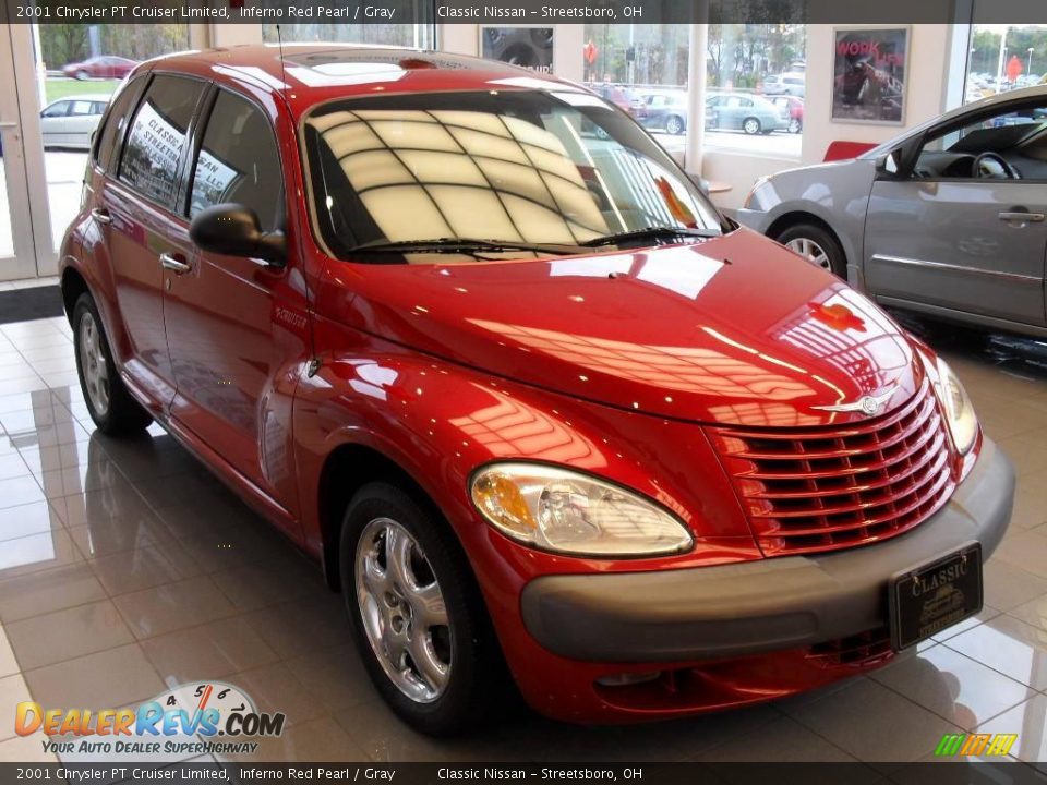 2001 Chrysler PT Cruiser Limited Inferno Red Pearl / Gray Photo #4