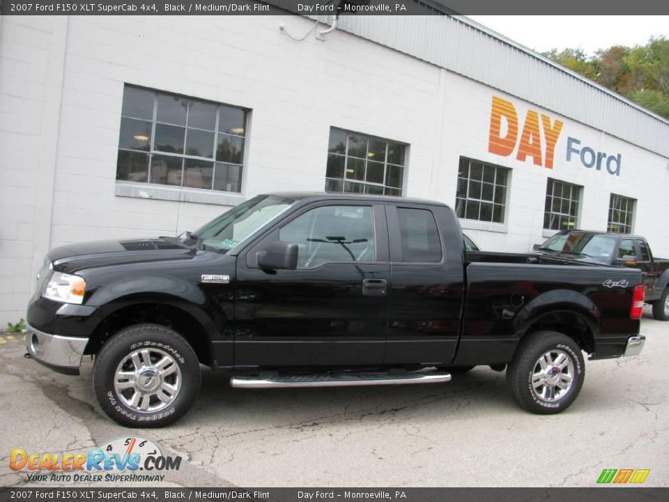 2007 Ford F150 XLT SuperCab 4x4 Black / Medium/Dark Flint Photo #2