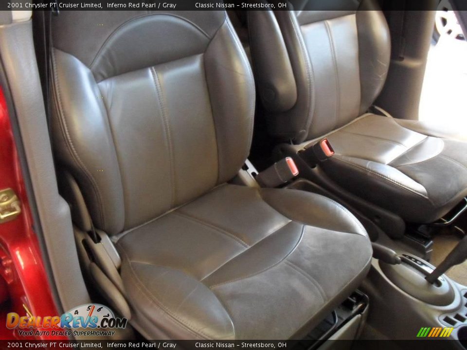 2001 Chrysler PT Cruiser Limited Inferno Red Pearl / Gray Photo #18