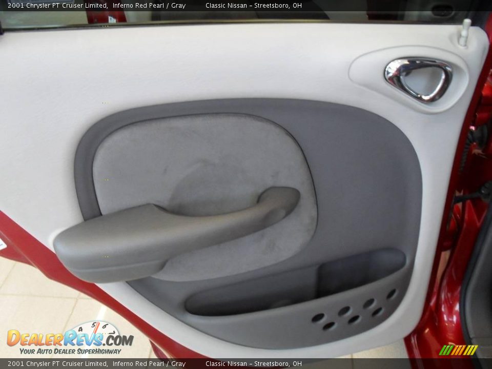 2001 Chrysler PT Cruiser Limited Inferno Red Pearl / Gray Photo #23