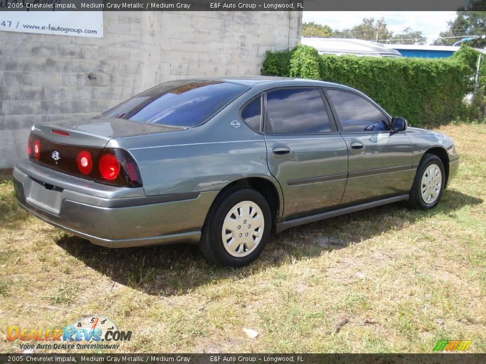 2005 Chevrolet Impala Medium Gray Metallic / Medium Gray Photo #3