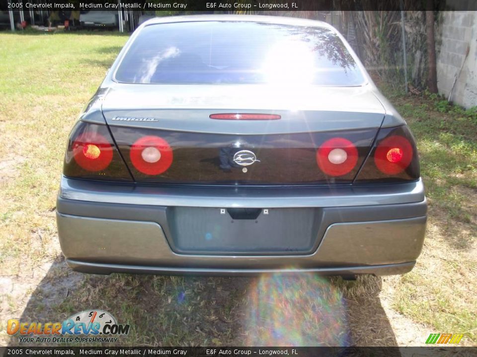 2005 Chevrolet Impala Medium Gray Metallic / Medium Gray Photo #4