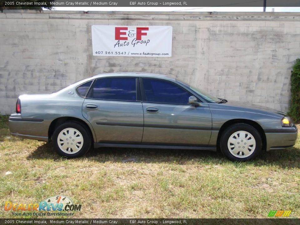 2005 Chevrolet Impala Medium Gray Metallic / Medium Gray Photo #10