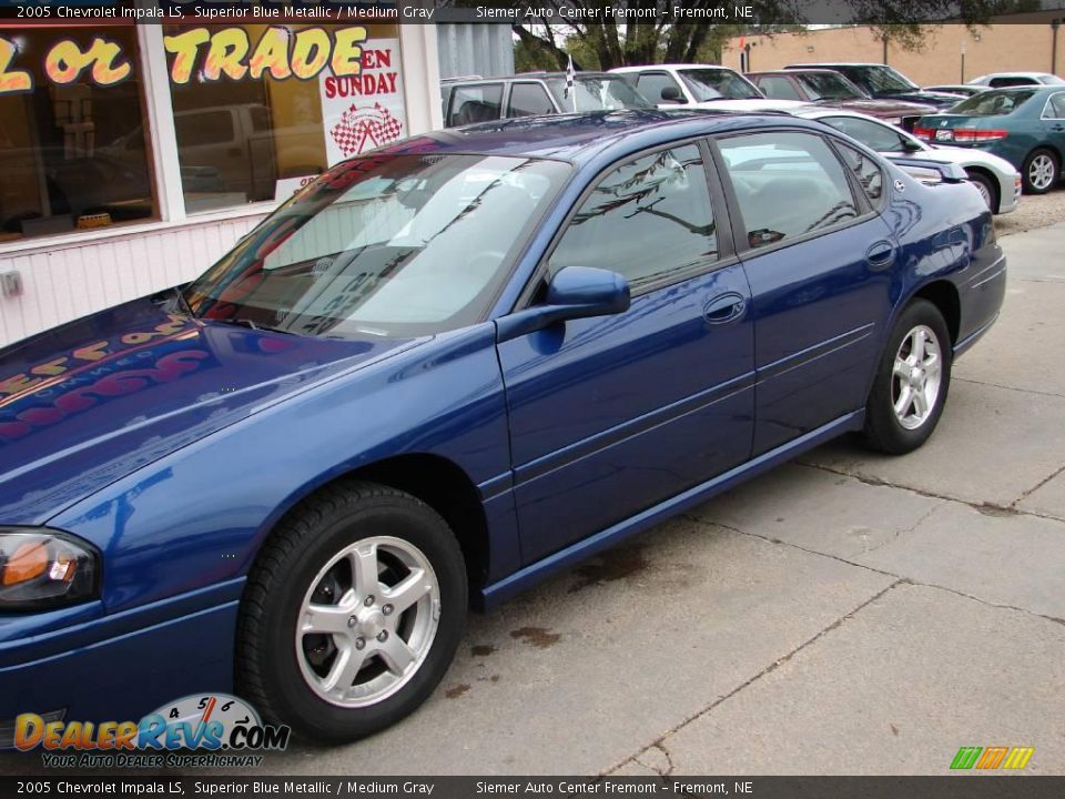 2005 Chevrolet Impala LS Superior Blue Metallic / Medium Gray Photo #2