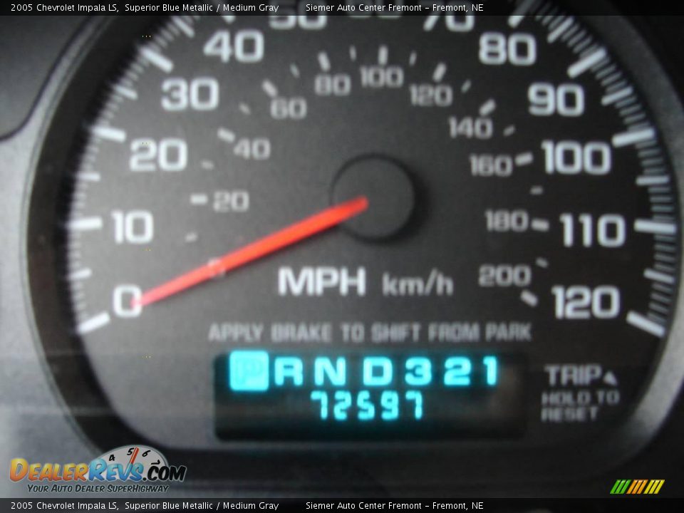 2005 Chevrolet Impala LS Superior Blue Metallic / Medium Gray Photo #6