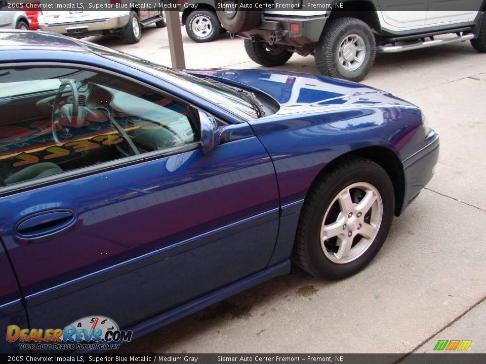 2005 Chevrolet Impala LS Superior Blue Metallic / Medium Gray Photo #10