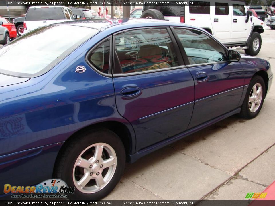 2005 Chevrolet Impala LS Superior Blue Metallic / Medium Gray Photo #13
