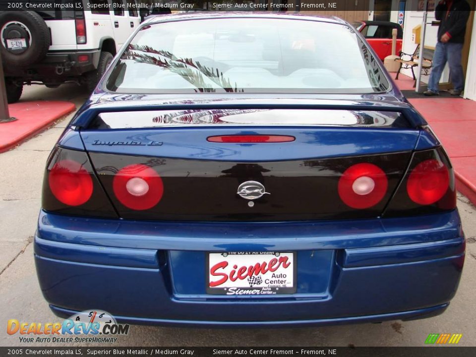 2005 Chevrolet Impala LS Superior Blue Metallic / Medium Gray Photo #14