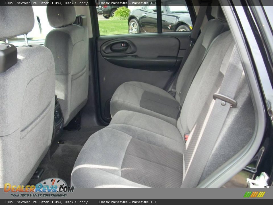 2009 Chevrolet TrailBlazer LT 4x4 Black / Ebony Photo #9