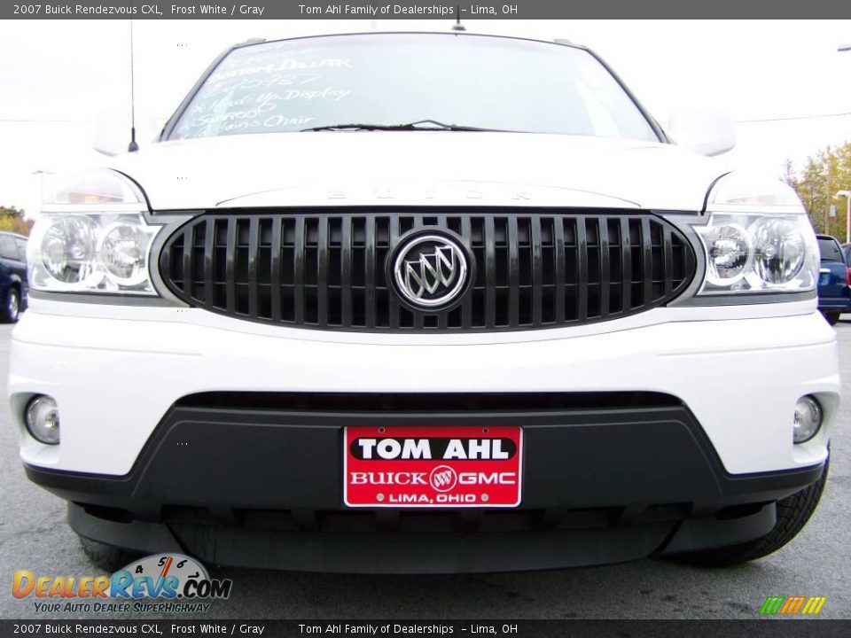2007 Buick Rendezvous CXL Frost White / Gray Photo #3