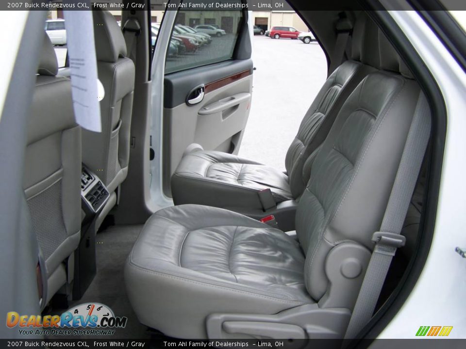 2007 Buick Rendezvous CXL Frost White / Gray Photo #11