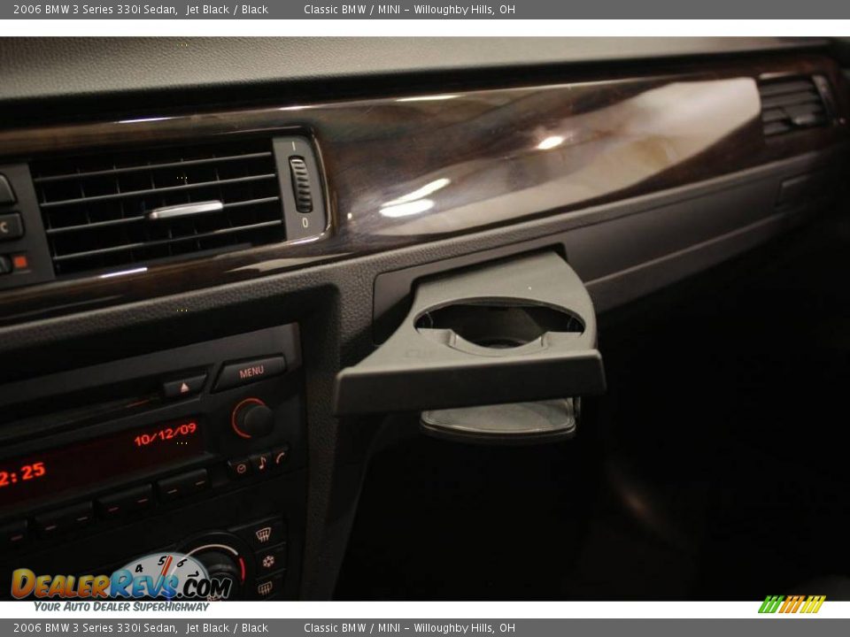 2006 BMW 3 Series 330i Sedan Jet Black / Black Photo #15