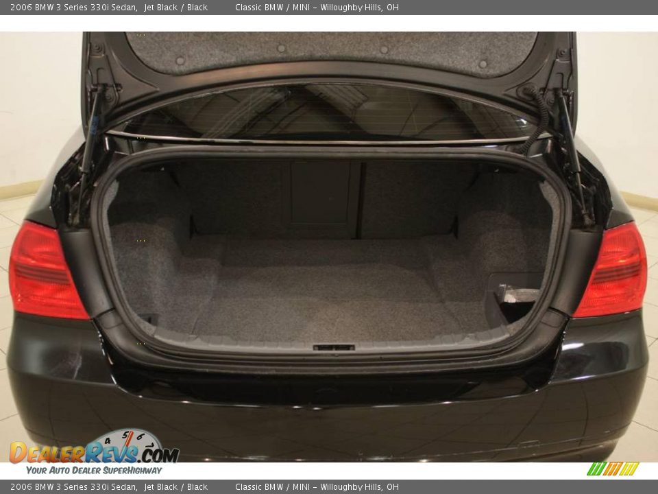 2006 BMW 3 Series 330i Sedan Jet Black / Black Photo #22