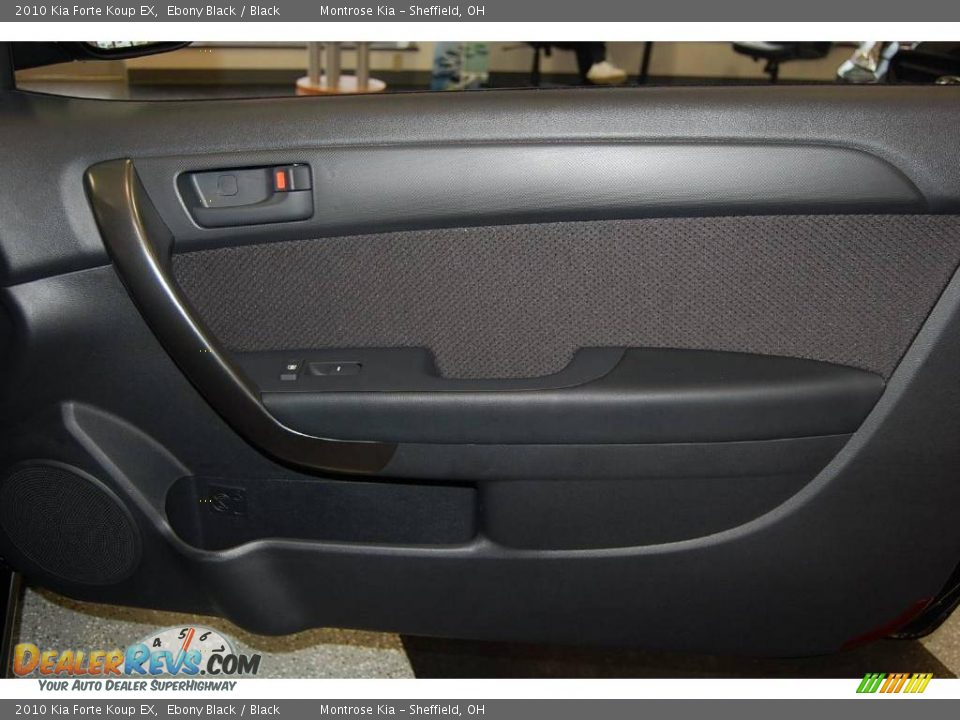 2010 Kia Forte Koup EX Ebony Black / Black Photo #20