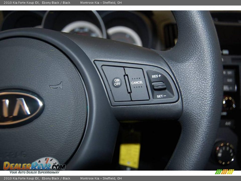 2010 Kia Forte Koup EX Ebony Black / Black Photo #31