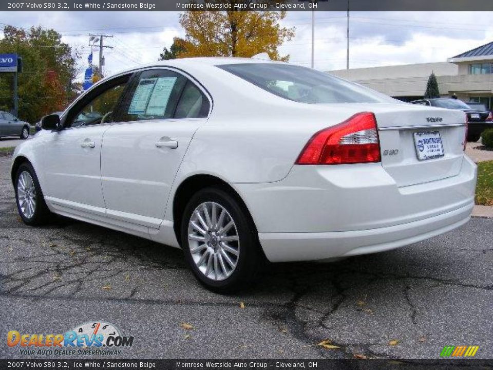 2007 Volvo S80 3.2 Ice White / Sandstone Beige Photo #3