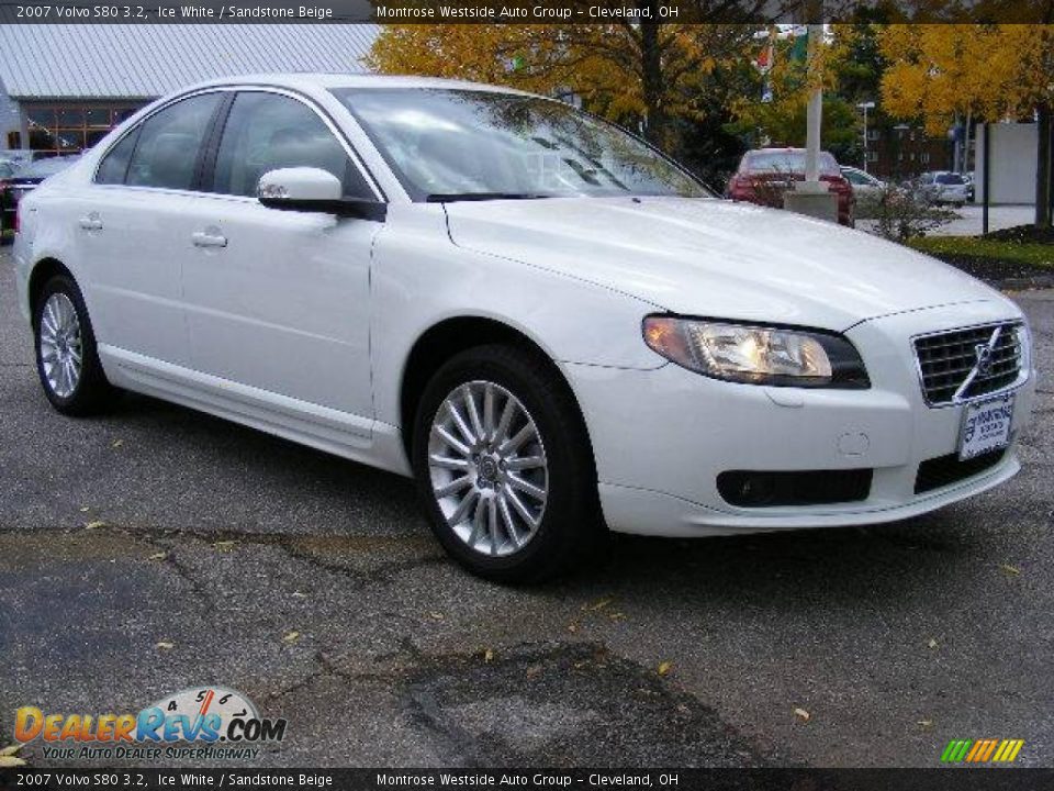 2007 Volvo S80 3.2 Ice White / Sandstone Beige Photo #7