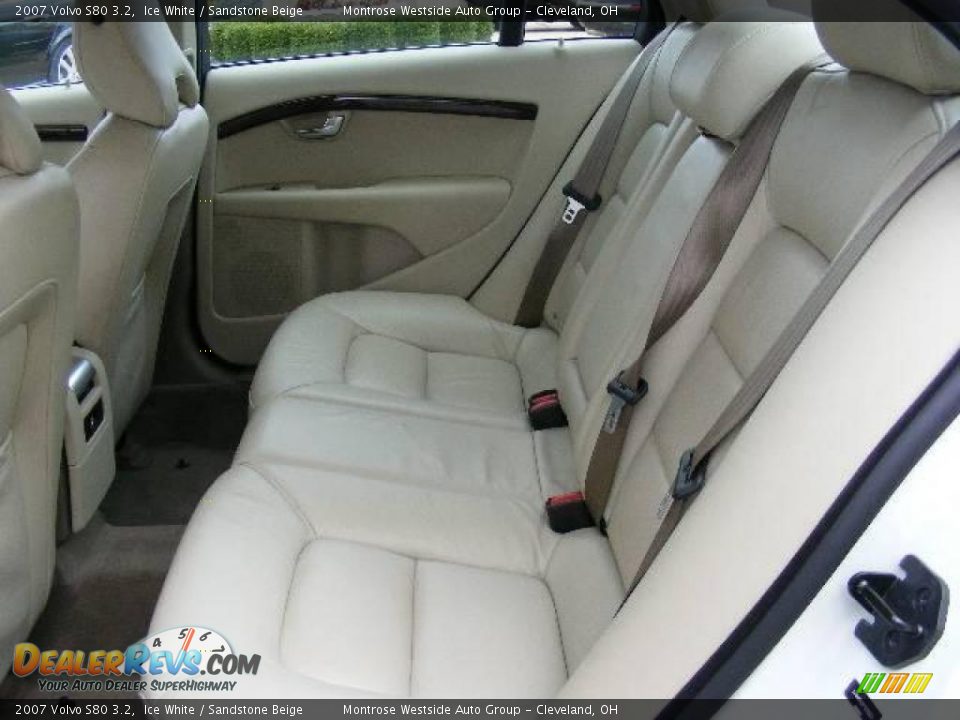2007 Volvo S80 3.2 Ice White / Sandstone Beige Photo #11