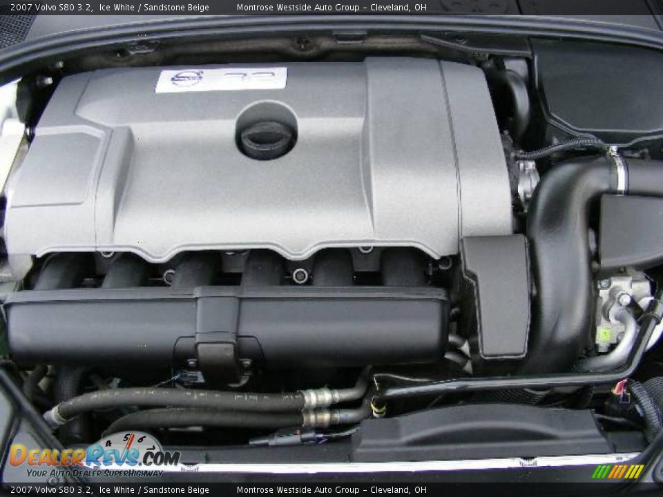 2007 Volvo S80 3.2 Ice White / Sandstone Beige Photo #31