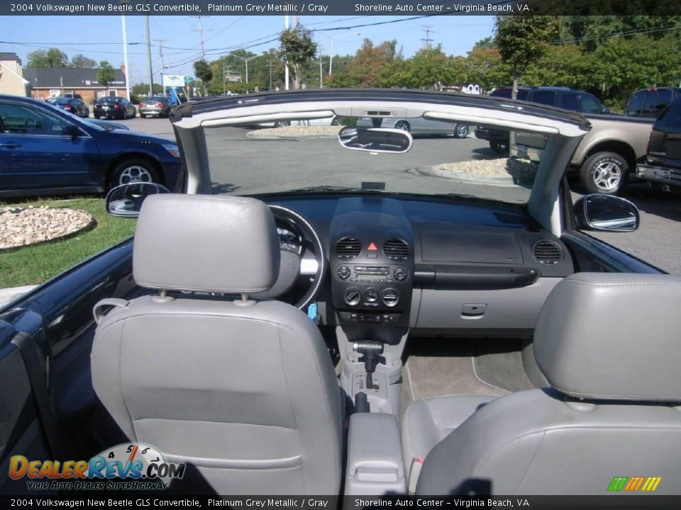 2004 Volkswagen New Beetle GLS Convertible Platinum Grey Metallic / Gray Photo #16