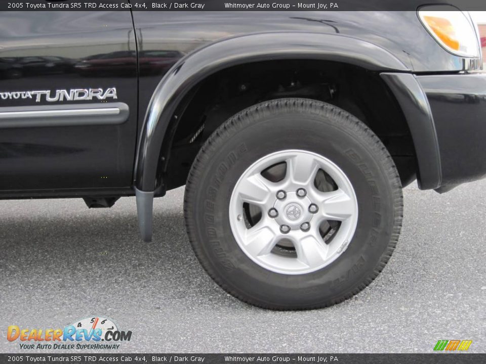 2005 Toyota Tundra SR5 TRD Access Cab 4x4 Black / Dark Gray Photo #4
