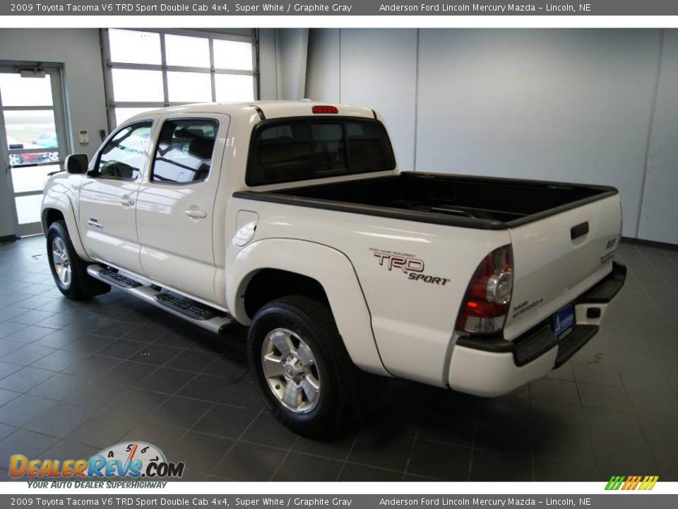 2009 Toyota Tacoma V6 TRD Sport Double Cab 4x4 Super White / Graphite Gray Photo #5