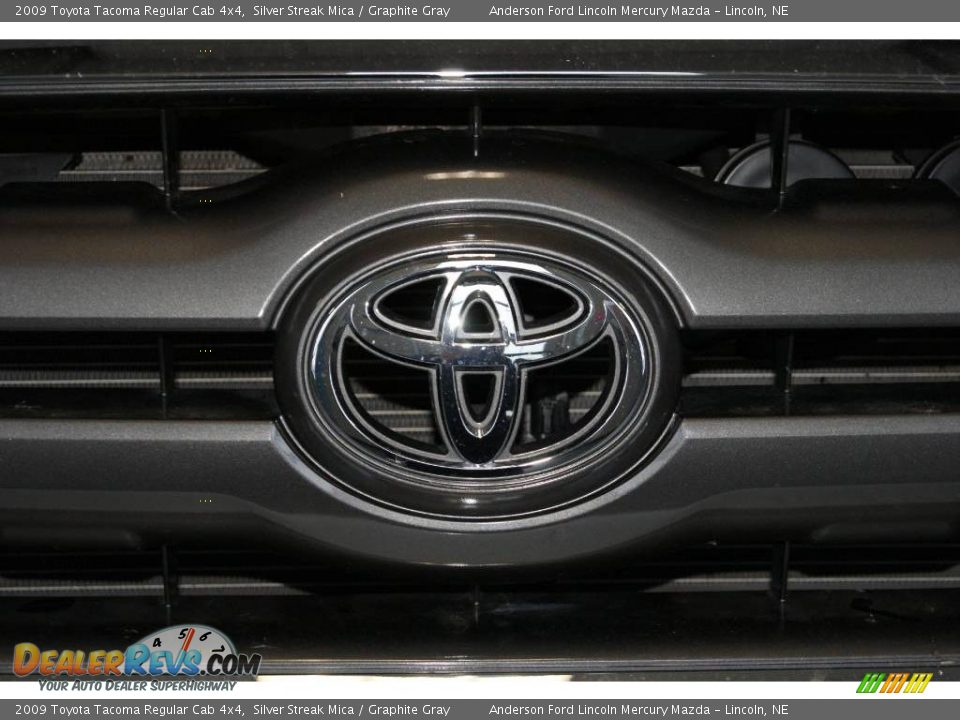2009 Toyota Tacoma Regular Cab 4x4 Silver Streak Mica / Graphite Gray Photo #14