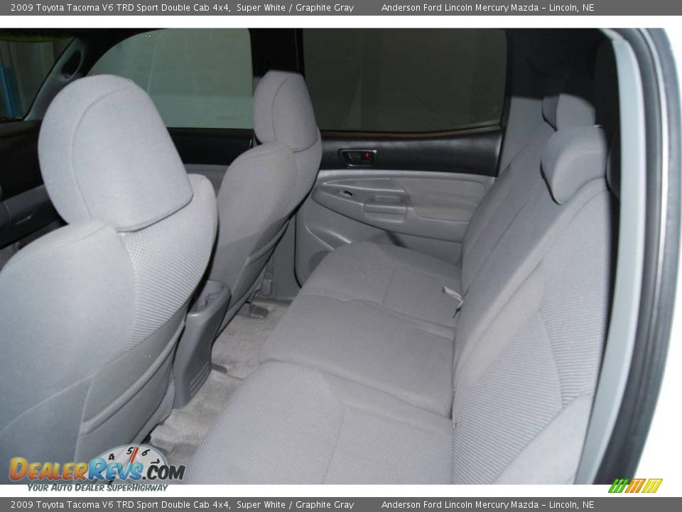 2009 Toyota Tacoma V6 TRD Sport Double Cab 4x4 Super White / Graphite Gray Photo #31