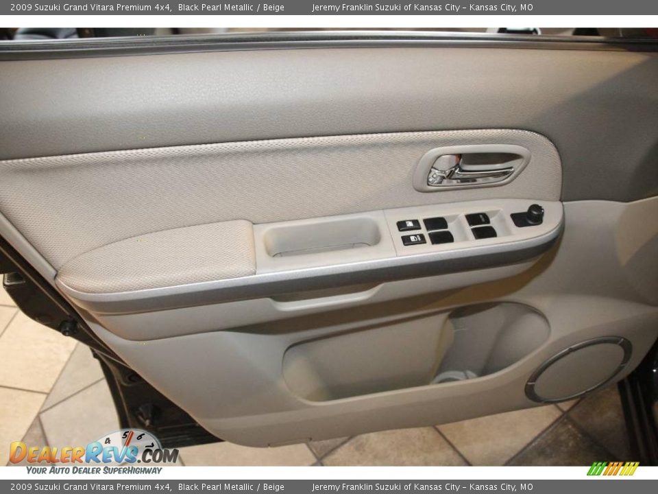 2009 Suzuki Grand Vitara Premium 4x4 Black Pearl Metallic / Beige Photo #11