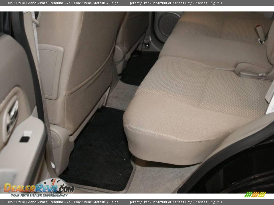 2009 Suzuki Grand Vitara Premium 4x4 Black Pearl Metallic / Beige Photo #13