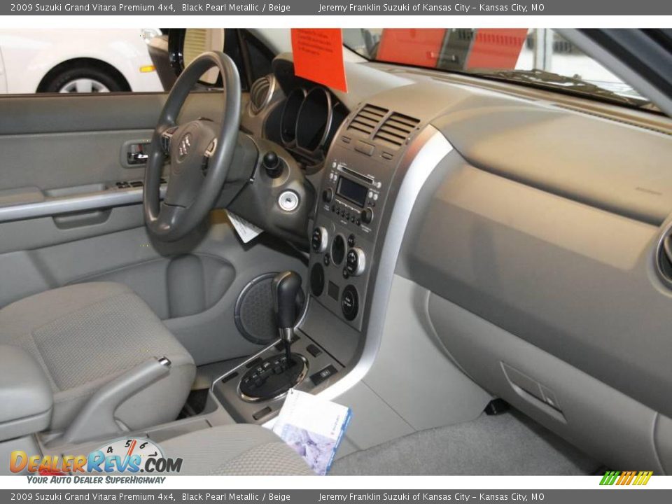 2009 Suzuki Grand Vitara Premium 4x4 Black Pearl Metallic / Beige Photo #20