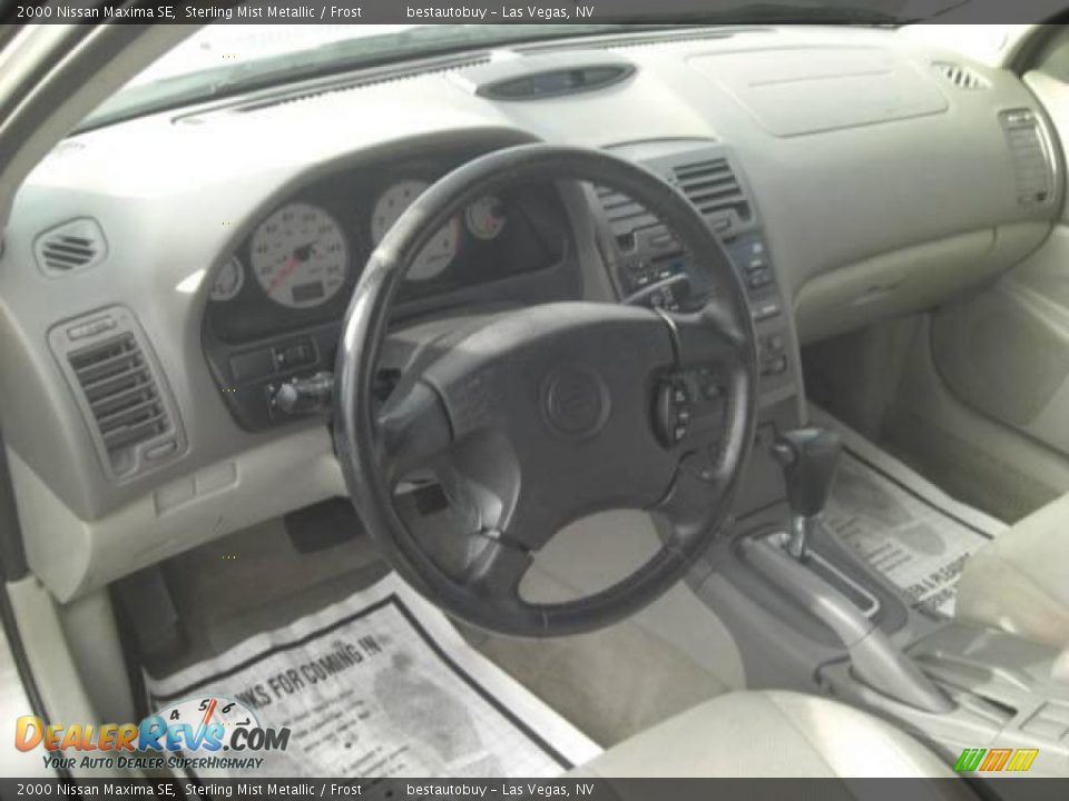 2000 Nissan Maxima SE Sterling Mist Metallic / Frost Photo #21