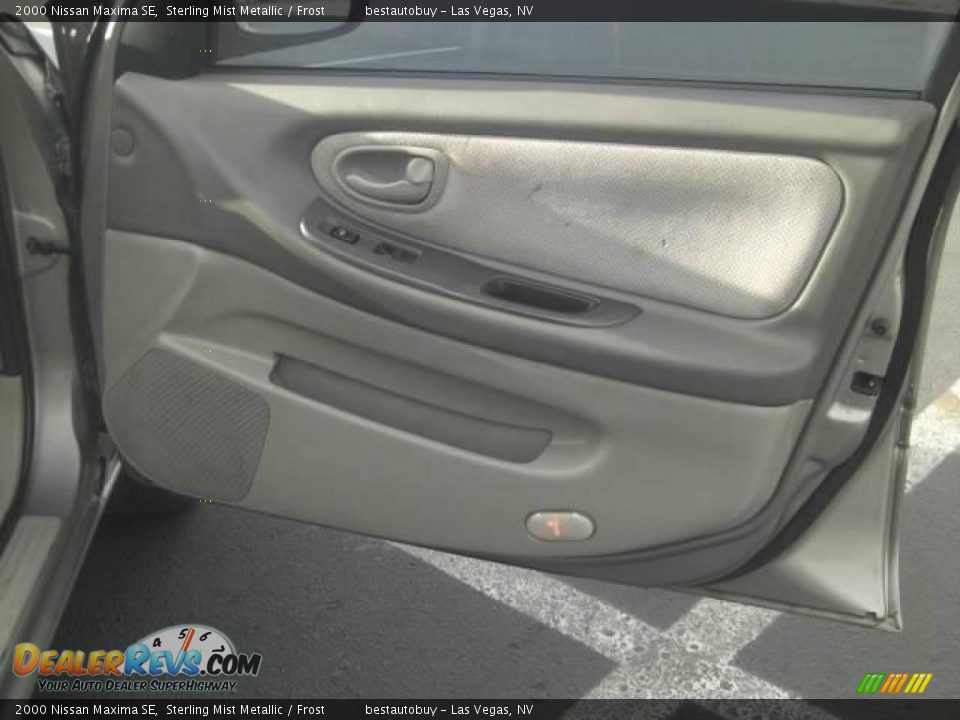 2000 Nissan Maxima SE Sterling Mist Metallic / Frost Photo #29