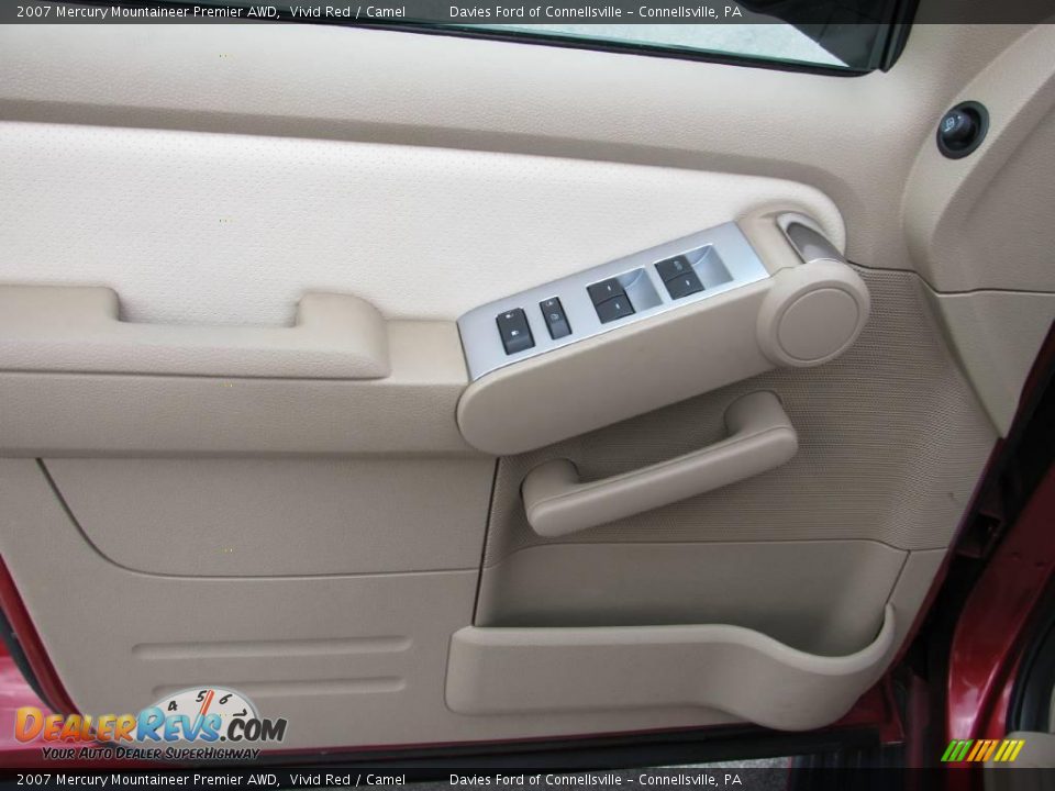 2007 Mercury Mountaineer Premier AWD Vivid Red / Camel Photo #10