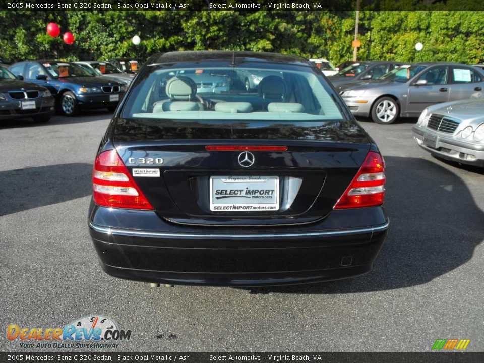 2005 Mercedes-Benz C 320 Sedan Black Opal Metallic / Ash Photo #10