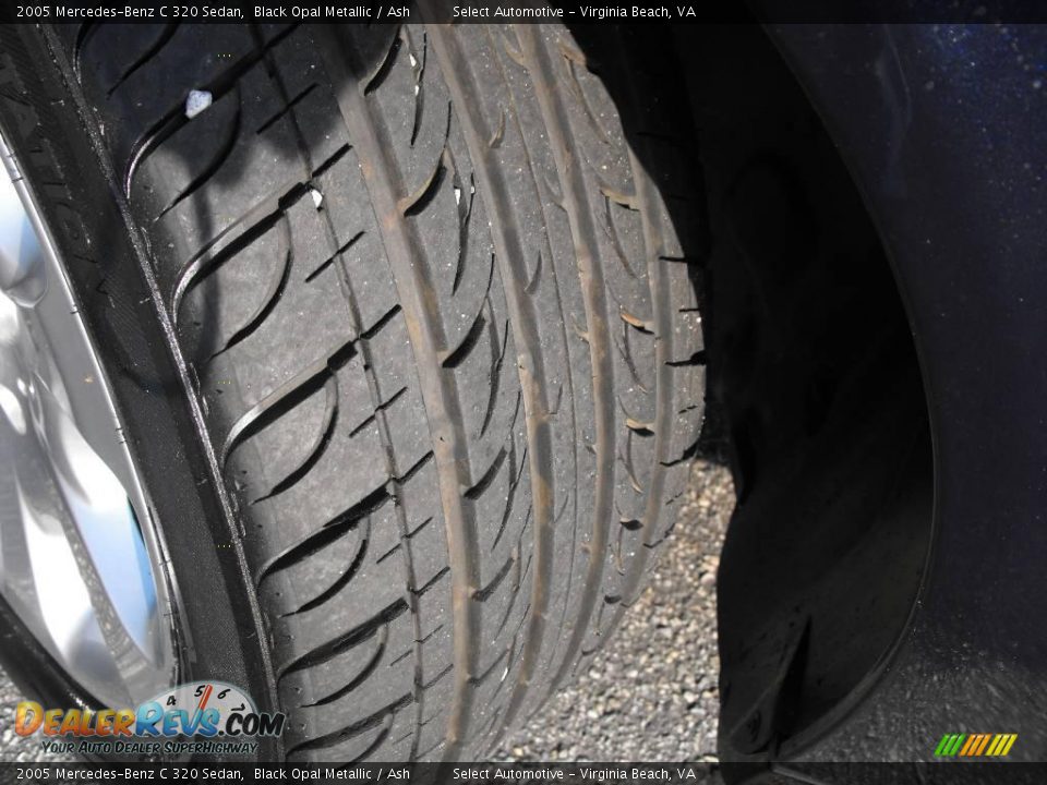 2005 Mercedes-Benz C 320 Sedan Black Opal Metallic / Ash Photo #20