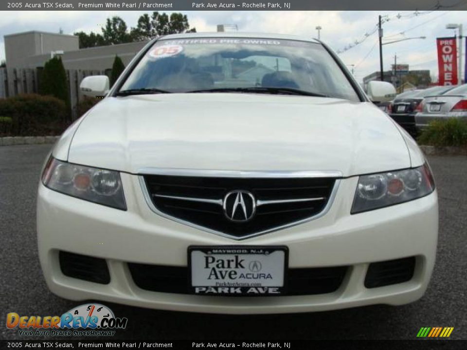 2005 Acura TSX Sedan Premium White Pearl / Parchment Photo #2