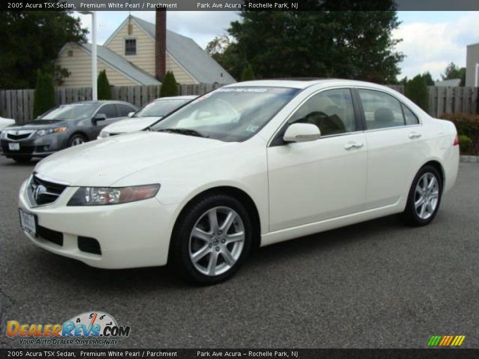 2005 Acura TSX Sedan Premium White Pearl / Parchment Photo #3