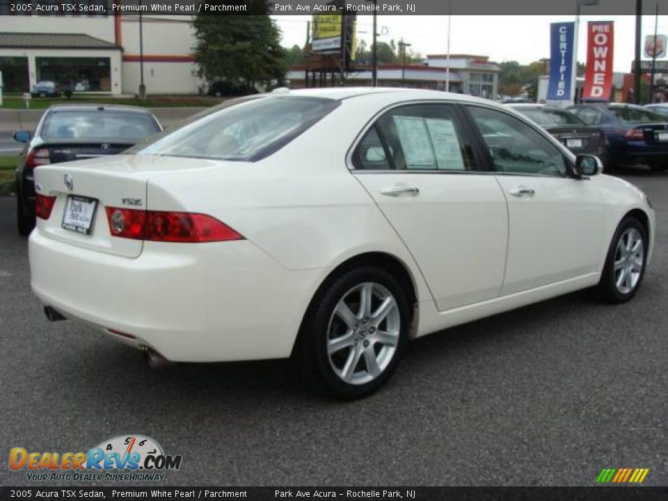 2005 Acura TSX Sedan Premium White Pearl / Parchment Photo #6
